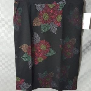 Small lularoe cassie pencil skirt